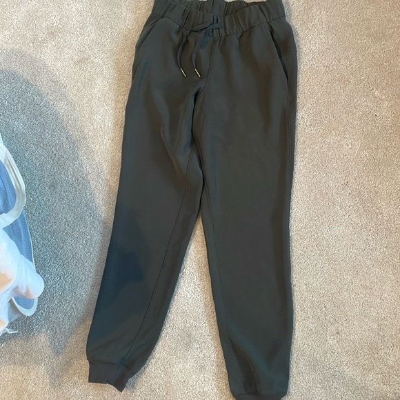 LULU LEMON joggers - Picture 1 of 2